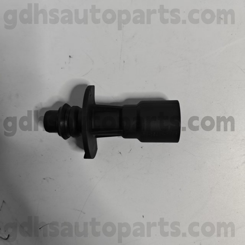 320221 Nissens Caidéal Uisce Hose do Range Rover Sport, Range Rover, Discovery, Range Rover Velar OE Uimh. LR028136