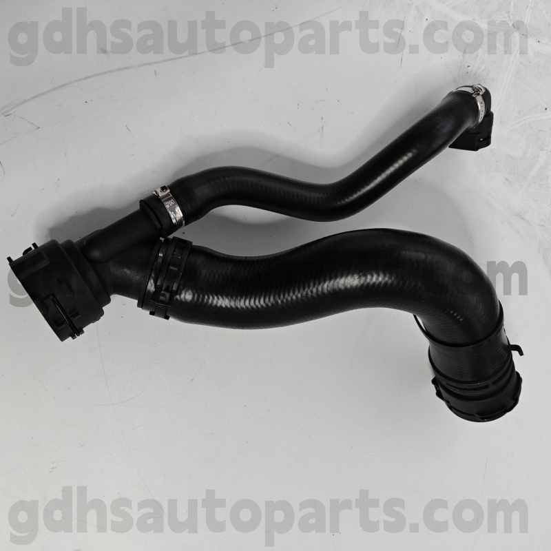 320265 Nissens Radiator Hose Íochtarach do Range Rover OE NO. LR011482